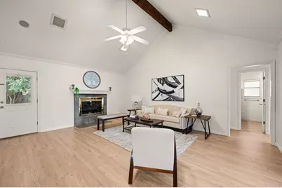 204 Overcrest Drive, Benbrook, TX 76126 - Photo 11