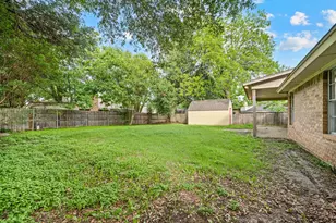 204 Overcrest Dr, Benbrook, TX 76126 - Photo 29