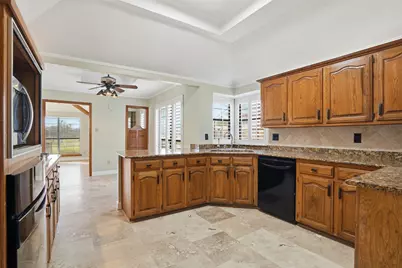 2209 Fulton Drive, Garland, TX 75044 - Photo 9