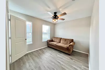 4108 Sonoma Drive, Denton, TX 76226 - Photo 5