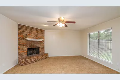 5621 Brent Drive, Haltom City, TX 76148 - Photo 29
