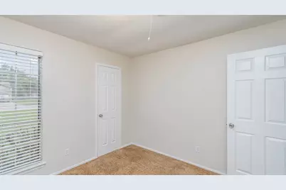 5621 Brent Drive, Haltom City, TX 76148 - Photo 19