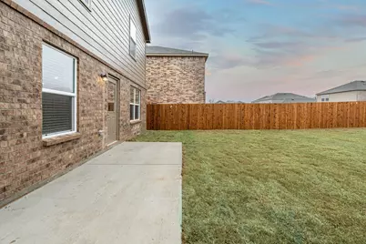 321 Hopson Street, Van Alstyne, TX 75495 - Photo 15