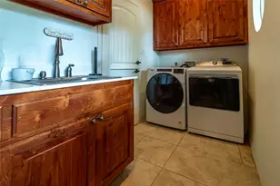 8510 Linden Ct, Granbury, TX 76049 - Photo 21