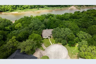 8510 Linden Court, Granbury, TX 76049 - Photo 1