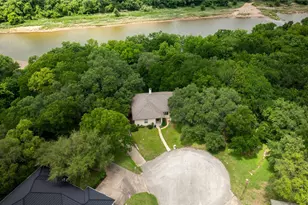 8510 Linden Ct, Granbury, TX 76049 - Photo 1