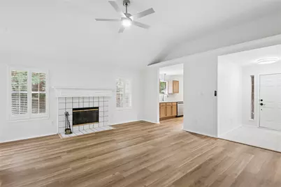 428 Caviness Drive, Grapevine, TX 76051 - Photo 5