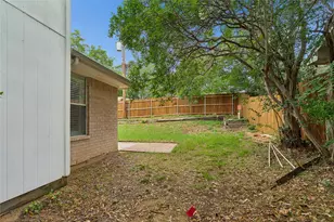 428 Caviness Dr, Grapevine, TX 76051 - Photo 31