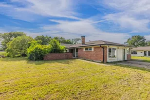 11800 Hallmark St, Greenville, TX 75402 - Photo 3