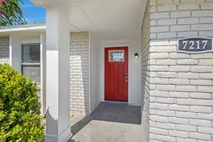 7217 Knight Dr, The Colony, TX 75056 - Photo 3