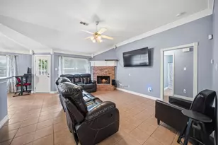 5916 Alcova Ln, Dallas, TX 75249 - Photo 5