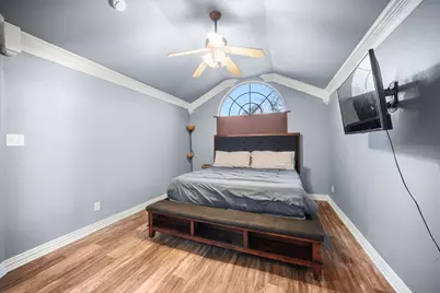 5916 Alcova Lane, Dallas, TX 75249 - Photo 13