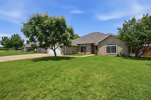 912 Wheeler Creek Dr, Gainesville, TX 76240 - Photo 33