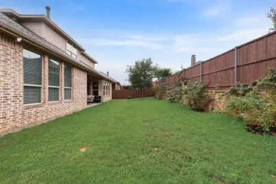 1025 W Bluff Way, Roanoke, TX 76262 - Photo 31