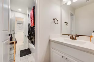 1025 W Bluff Way, Roanoke, TX 76262 - Photo 27