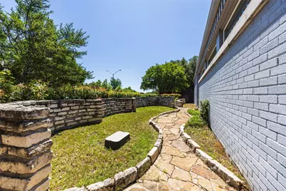 6954 Leameadow Drive, Dallas, TX 75248 - Photo 37