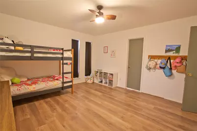 3905 Sundown Drive, Benbrook, TX 76116 - Photo 35