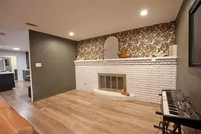 3905 Sundown Drive, Benbrook, TX 76116 - Photo 13