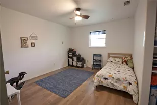 3905 Sundown Dr, Benbrook, TX 76116 - Photo 37