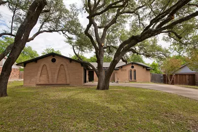 3905 Sundown Drive, Benbrook, TX 76116 - Photo 1
