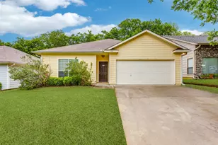 400 Stockard St, Lake Dallas, TX 75065 - Photo 1