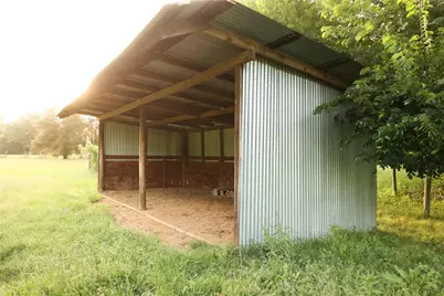 213 County Road 2320, Telephone, TX 75488 - Photo 31
