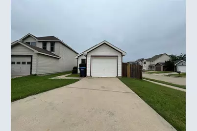 10745 Many Oaks Drive, Fort Worth, TX 76140 - Photo 1