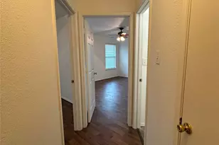 10745 Many Oaks Dr, Fort Worth, TX 76140 - Photo 11