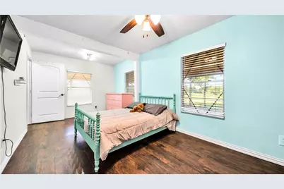 1542 W Reindeer, Lancaster, TX 75146 - Photo 13