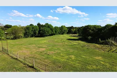 1542 W Reindeer, Lancaster, TX 75146 - Photo 21