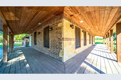 1542 W Reindeer, Lancaster, TX 75146 - Photo 9