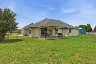 137 Judah Cir, Trenton, TX 75490 - Photo 29