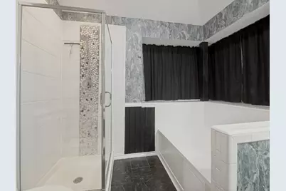 3335 Kelley Drive, Grand Prairie, TX 75052 - Photo 11