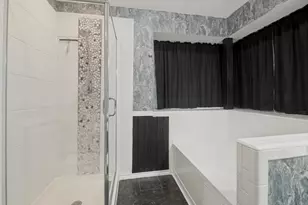 3335 Kelley Dr, Grand Prairie, TX 75052 - Photo 11