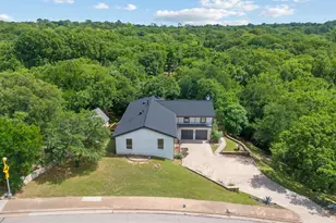 2404 Westwood Dr, Arlington, TX 76012 - Photo 37