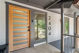 2404 Westwood Dr, Arlington, TX 76012 - Photo 5