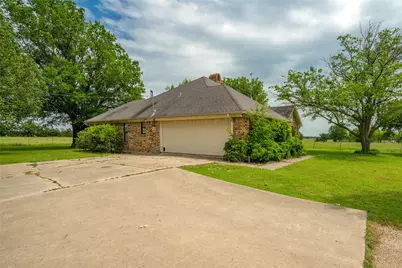3677 County Road 4424, Commerce, TX 75428 - Photo 31