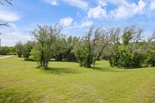 1495 Peninsula Dr, Bluff Dale, TX 76433 - Photo 23