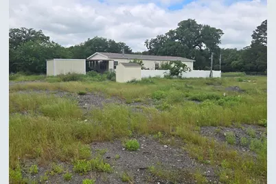 1331 Jay Bird Road, Springtown, TX 76082 - Photo 5