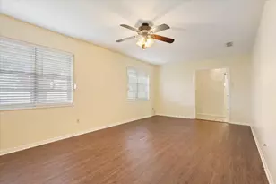 708 Wedgewood Dr, Woodway, TX 76712 - Photo 7