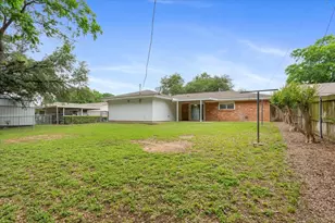 708 Wedgewood Dr, Woodway, TX 76712 - Photo 33