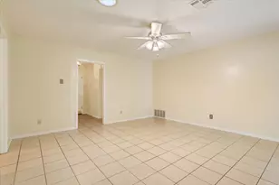 708 Wedgewood Dr, Woodway, TX 76712 - Photo 11