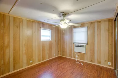 4006 Lands End Court, Granbury, TX 76048 - Photo 33