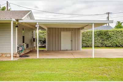 4006 Lands End Court, Granbury, TX 76048 - Photo 15