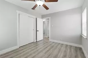 205 W Huitt Ln, Euless, TX 76040 - Photo 13