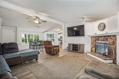 301 Darrell Road, Roanoke, TX 76262 - Photo 5