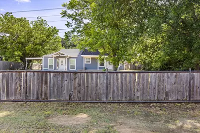 405 Granbury Court, Granbury, TX 76049 - Photo 29