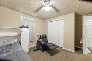 405 Granbury Ct, Granbury, TX 76049 - Photo 15