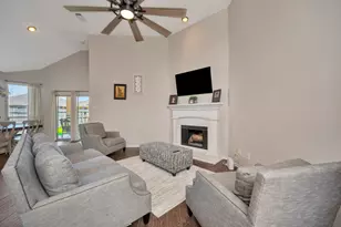 545 Wild Ivy Trail, Fort Worth, TX 76052 - Photo 7