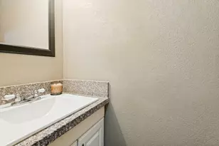 2643 San Sabastian Cir, Grand Prairie, TX 75052 - Photo 21